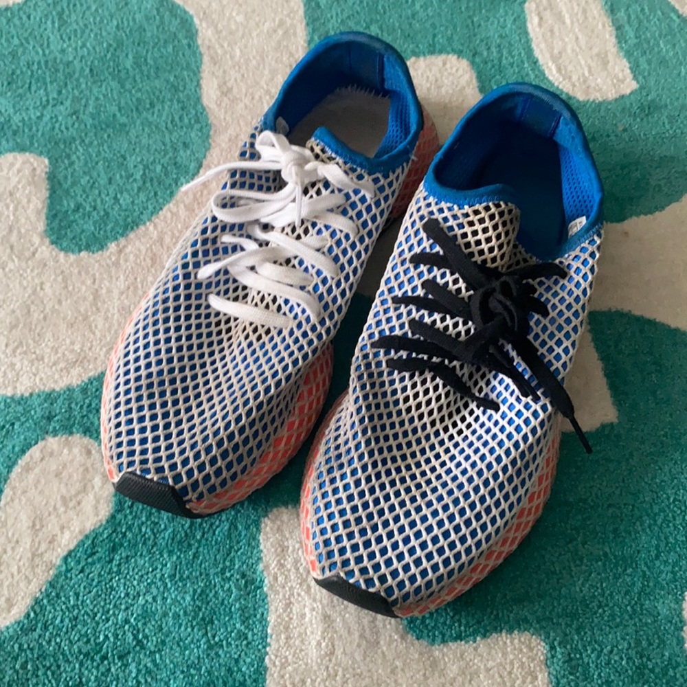 Adidas deerupt blue and pink